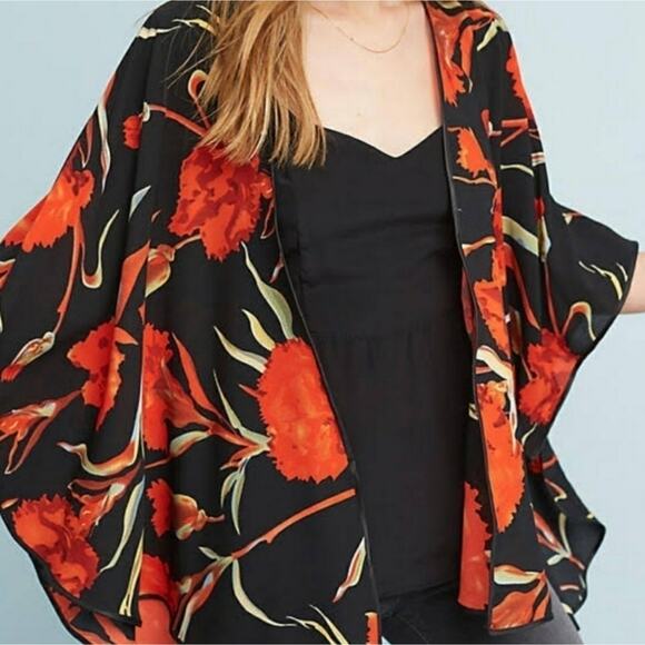ANTHROPOLOGIE KIMONO BLACK RED FLORAL FLOWY CAPE ONE SIZE - Picture 2 of 5